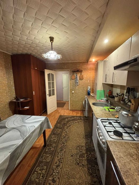 Продам 4 ком квартиру