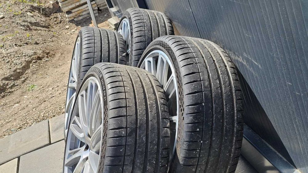 Jante Aliaj VOLVO OEM + Cauciucuri Vara 245 / 35 / R21
