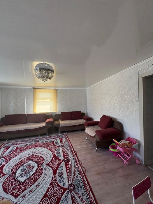 Продам диван срочно