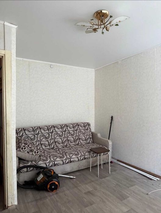 Продается 1 комнатная на Мирошниченко 10