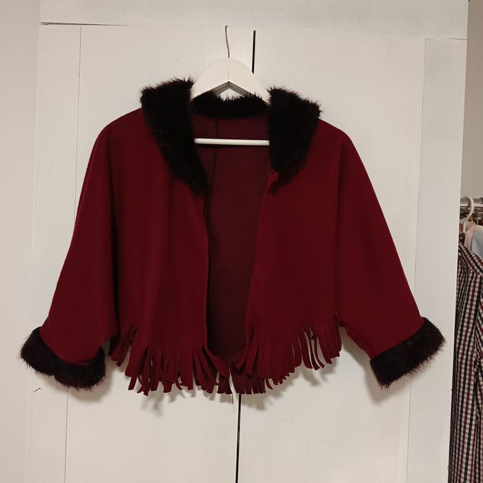 Capa sau mini pelerina burgundy