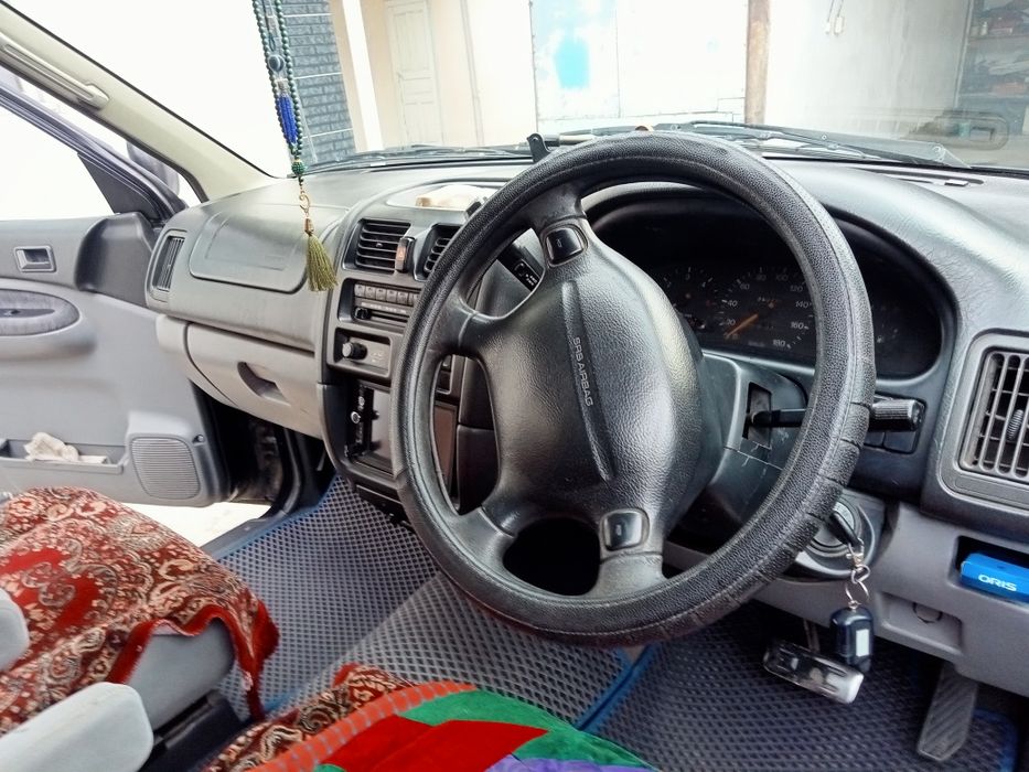 Мазда MPV  7 места