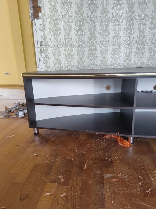 Подставка под телевизор