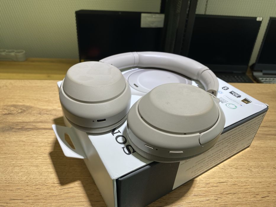 Наушники Sony WH-1000XM4, бежевые, 10502/А10