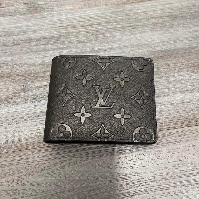 Portofel Louis Vuitton Monogram LV Negru, din Piele Texturată
