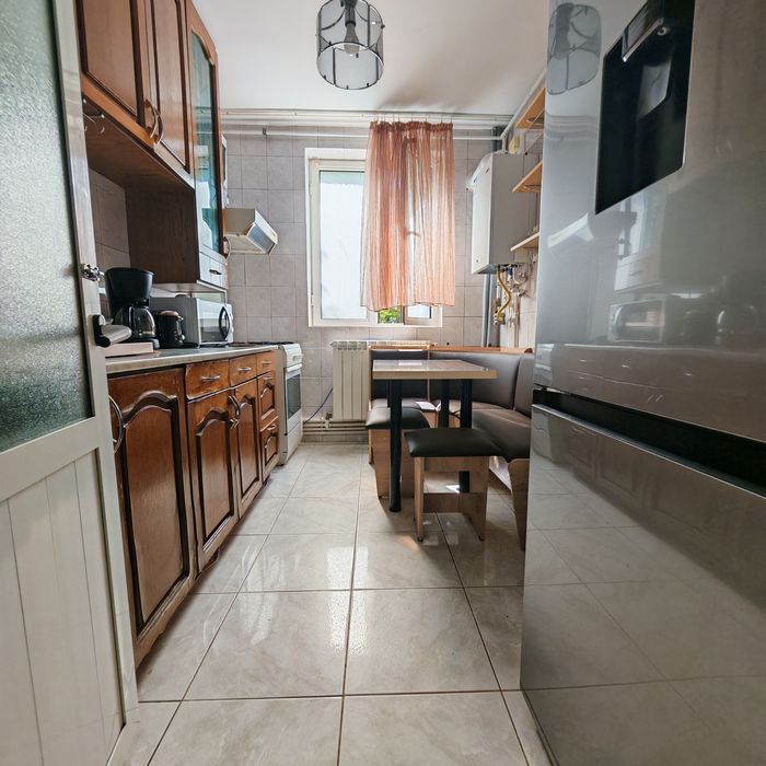 Închiriez partament 2 camere