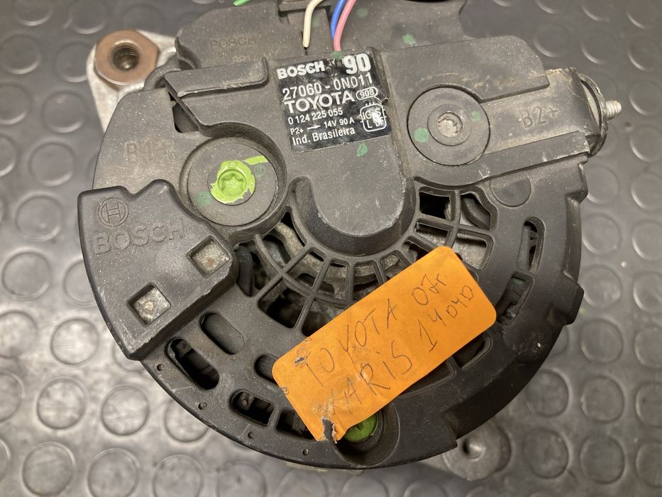 Генератор /Динамо за Тойота Ярис 1.4D4D 90кс 06-08г/ BOSCH 27060–0N011
