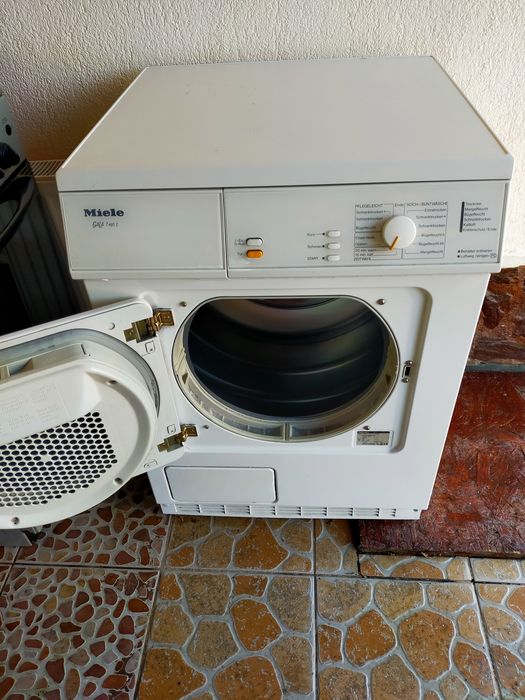 Uscător de rufe miele