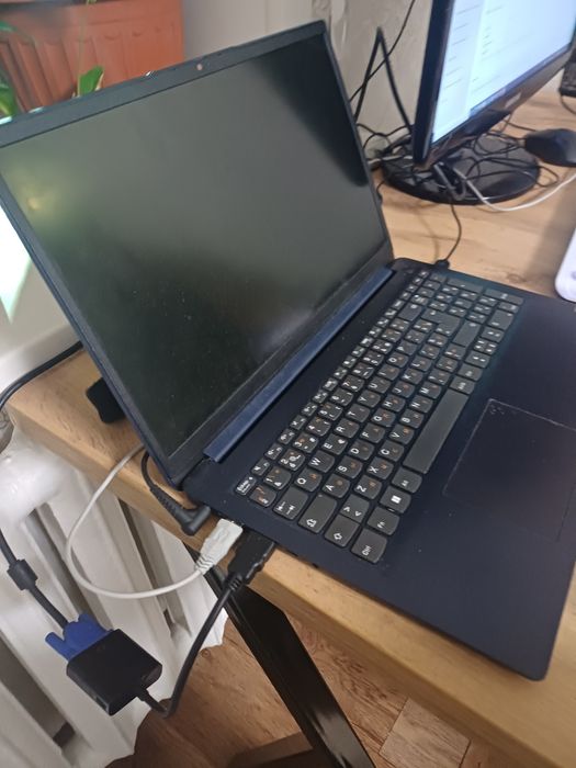 Lenovo Ideapad 1