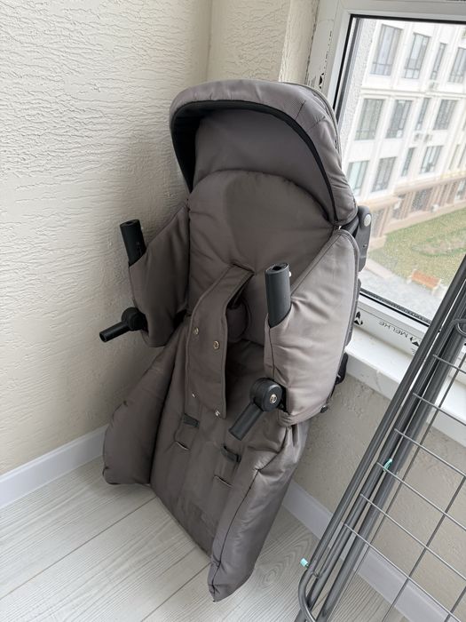 Детская коляска 2 в 1