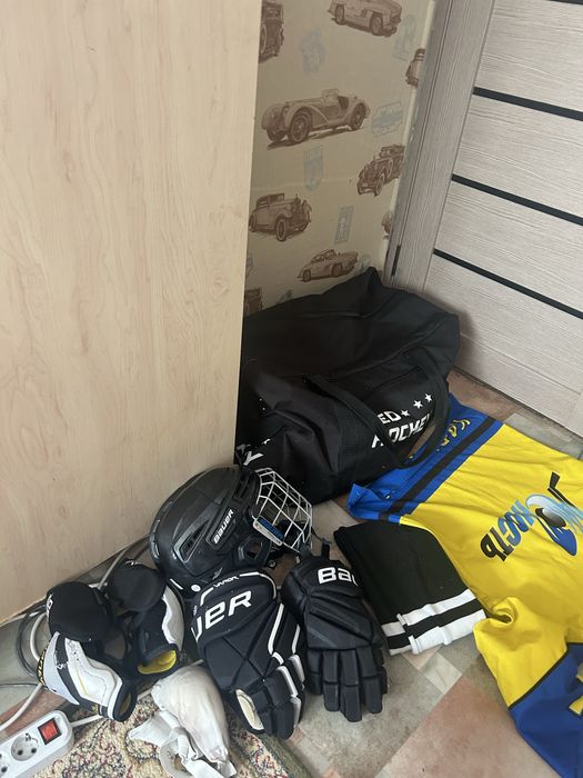 Хоккейнай форма Bauer новая