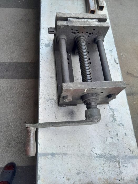 Менгеме Преса...