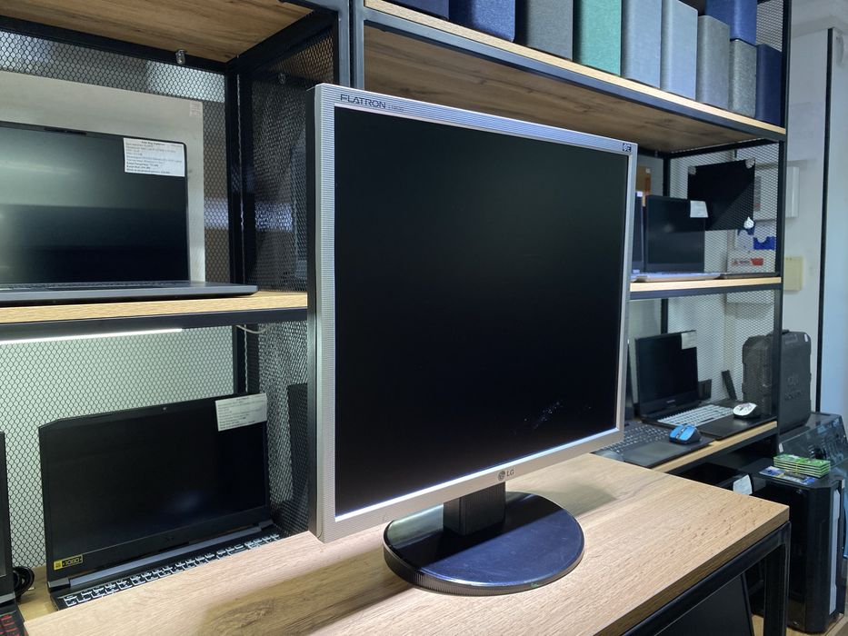 Монитор LG Flatron L1953S-SF, 10497/A10