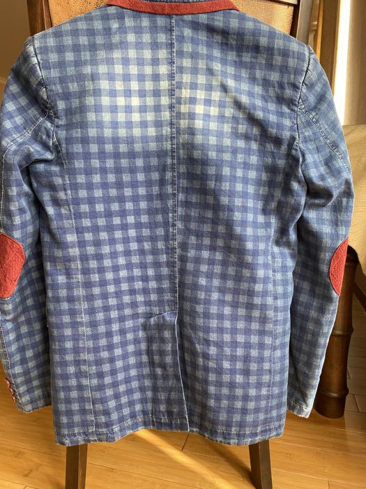 Продам пиджаки для мальчиков