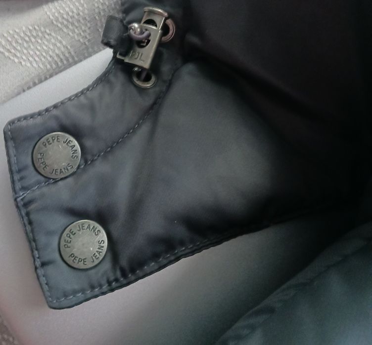 Зимно яке на Pepe Jeans