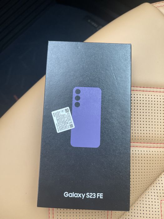 Самсунг s23 FE 2023 г