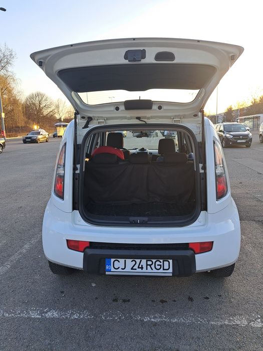 KIA Soul 2010, benzină