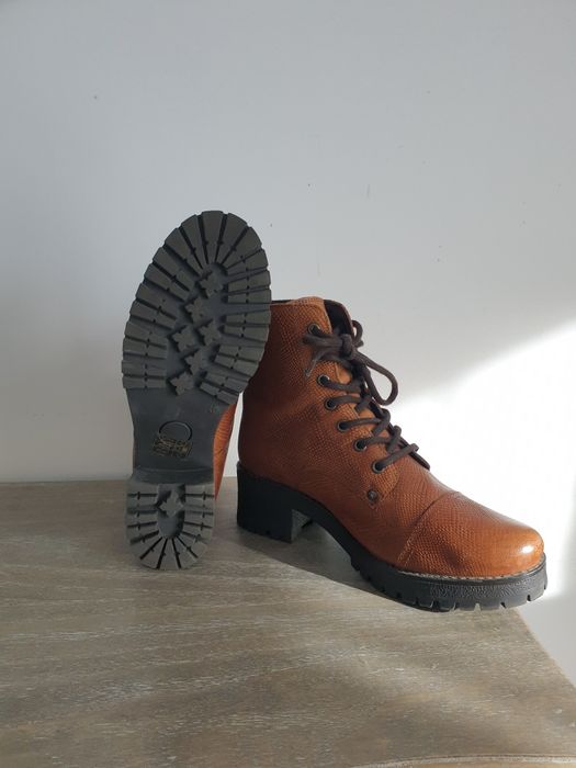 Ghete dama, piele naturala, marimea 39-40
