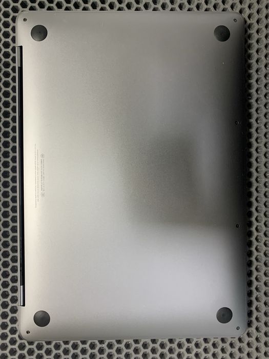 MacBook Pro M1. 16gb. 512gb.