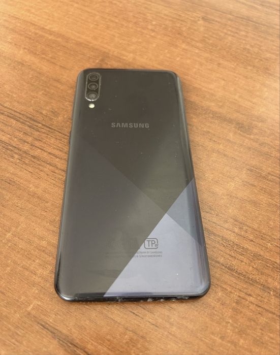 Продам Samsung A30s