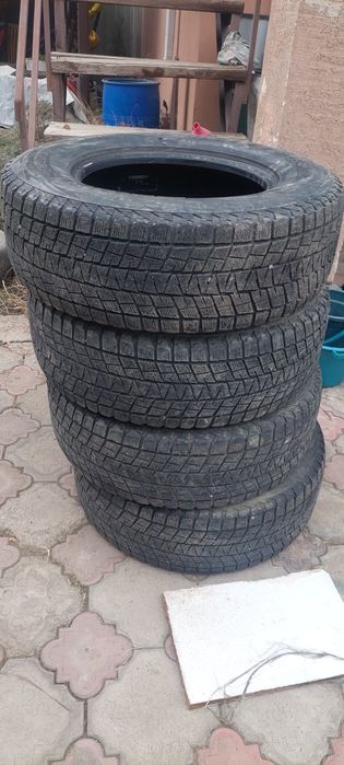 Шины Blizak зимние