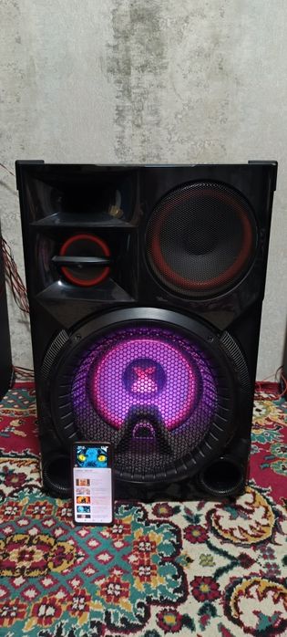 Продам колонку XBOOM CJ98