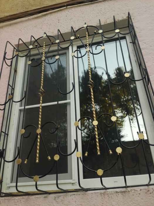 Решетки ,стелажи, навесы.