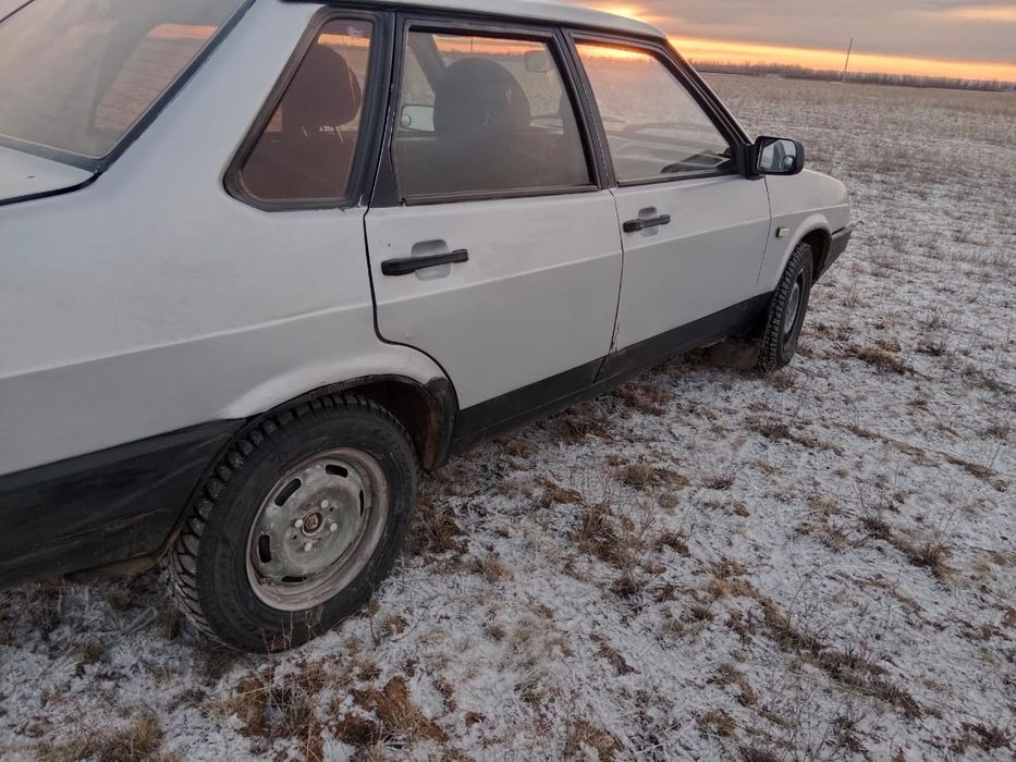 Продам ваз 21099