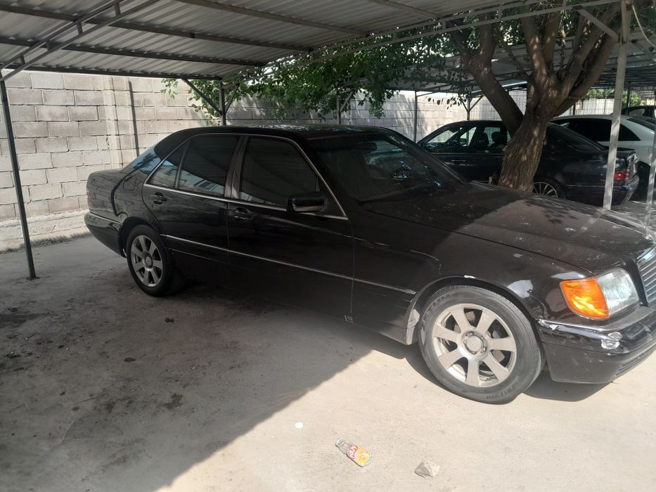 Мерседес бенс 140