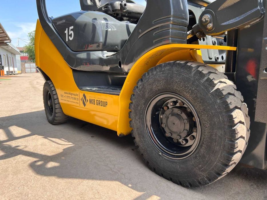 KOMATSU FG18T Вилочный погрузчик