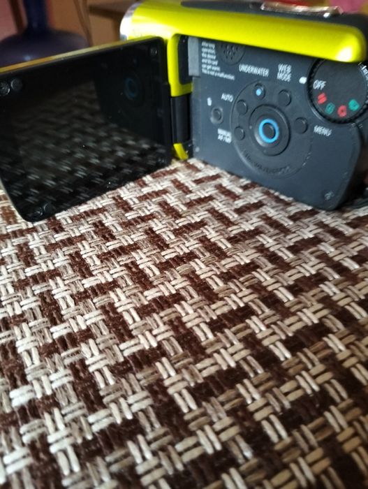 Видеокамера Panasonic. Сувдан химоя, чангдан химоя мавжуд