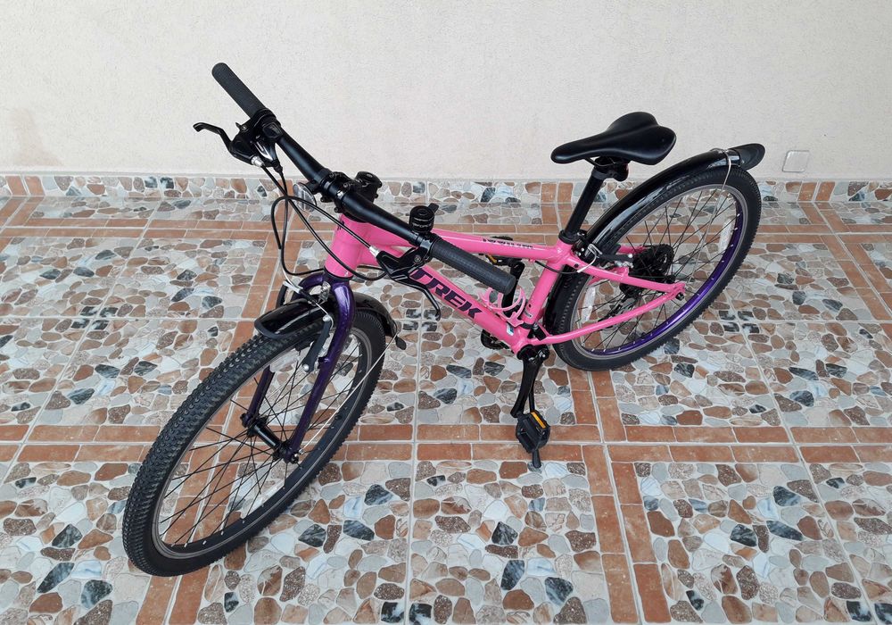 Bicicletă pentru copii Trek Wahoo 24’ MTB, 8 viteze ALUMINIU – roz/mov