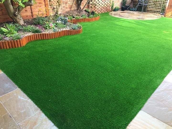 Gazon rulou sau insamamtare