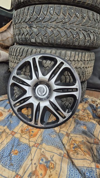 Продам колеса от ауди