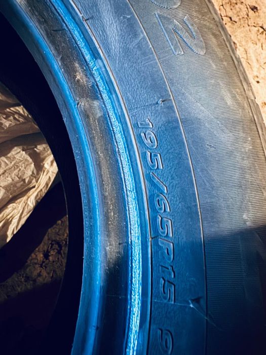 Продам шины 195/65/15