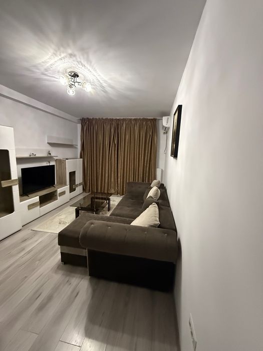 Apartament modern de închiriat ( zona dobroiesti )