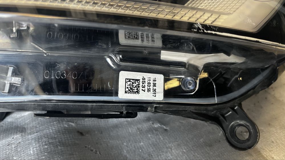 Renault Clio 4 ляв фар