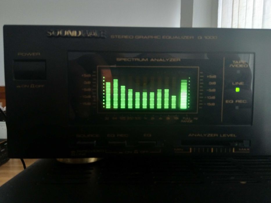 Egalizator Soundwave Q1000 Graphic Equalizer spectrum vumetru