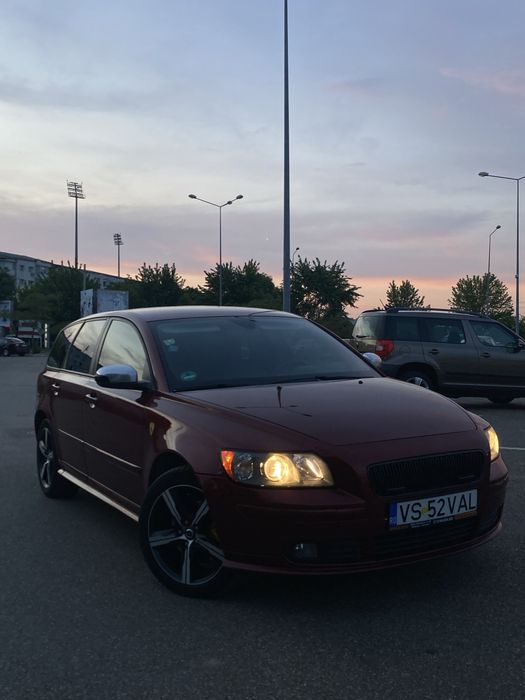 Vand volvo v50 2006 2.0 diesel R desgin, carte service