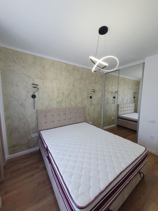 Inchiriez apartament cu 2 camere