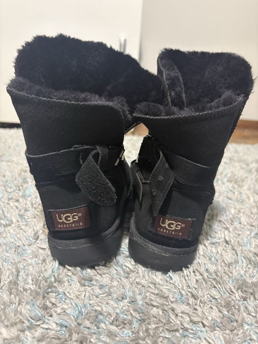 Дамски обувки UGG