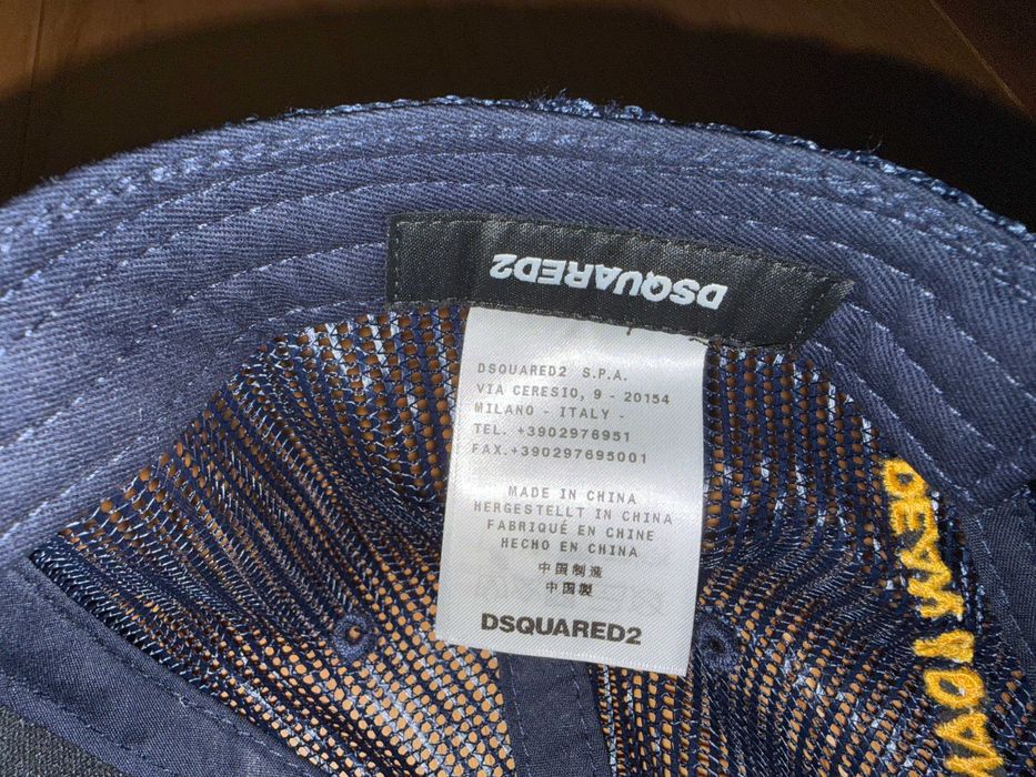 Шапка Dsquared2