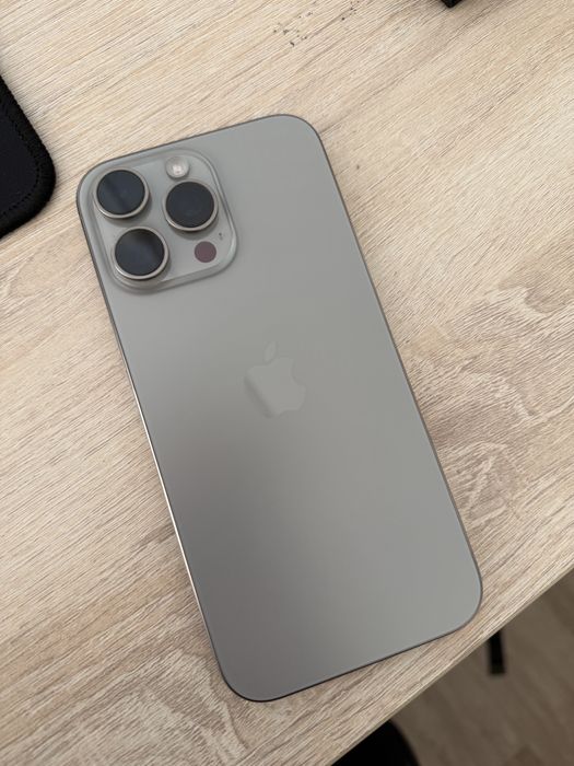 Продам Iphone 16 Pro Max 256GB