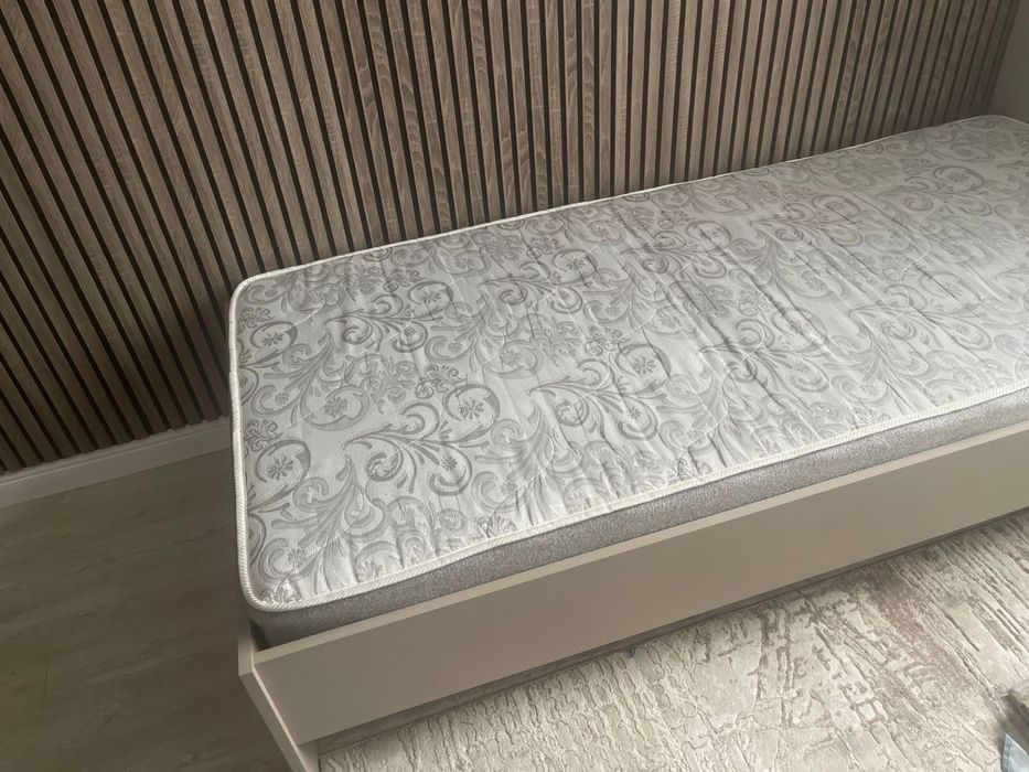 Продается кровать