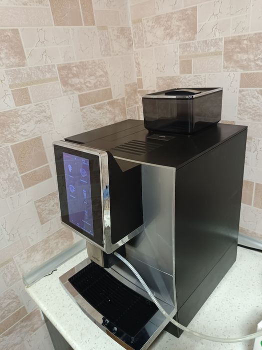 Продам кофемашину D.r coffee F12 big plus