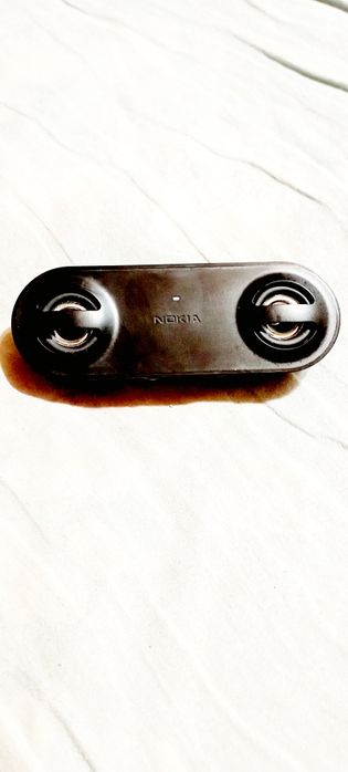 Портативный мини-динамик Nokia