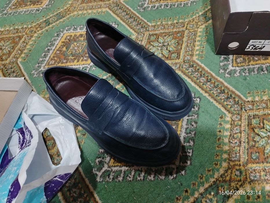 Penny loafer nomni  poyabzal
Mahsulotlar
Vizual mosliklar

undefined
u