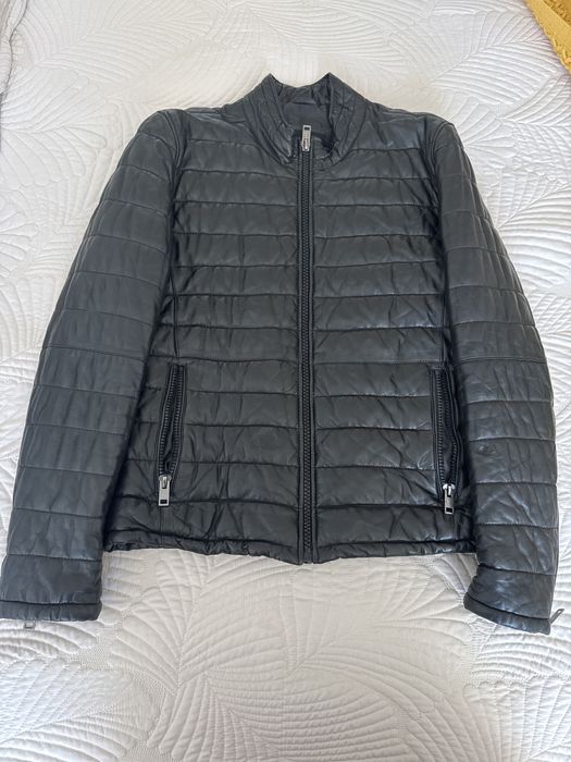 Продам куртку мужскую