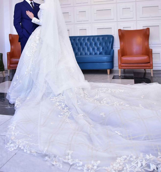 Свадебный платье срочно продам