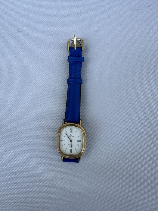 Ceas de dama Omega de Ville quartz